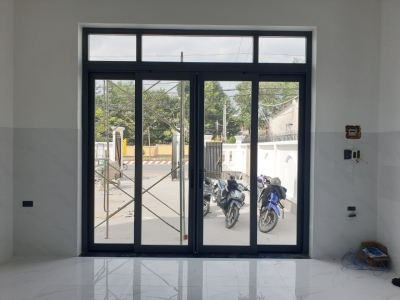 Thi Công Cửa Trượt Quay Tại Tân Uyên Bình Dương